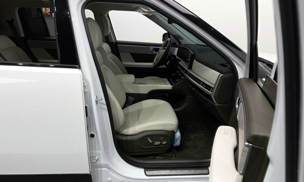 Hyundai Santafe Gasoline 2.5T 4WD, 2024