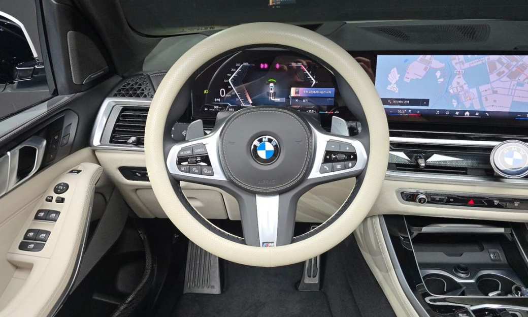 BMW X5 xDrive 40i M Sport, 2025