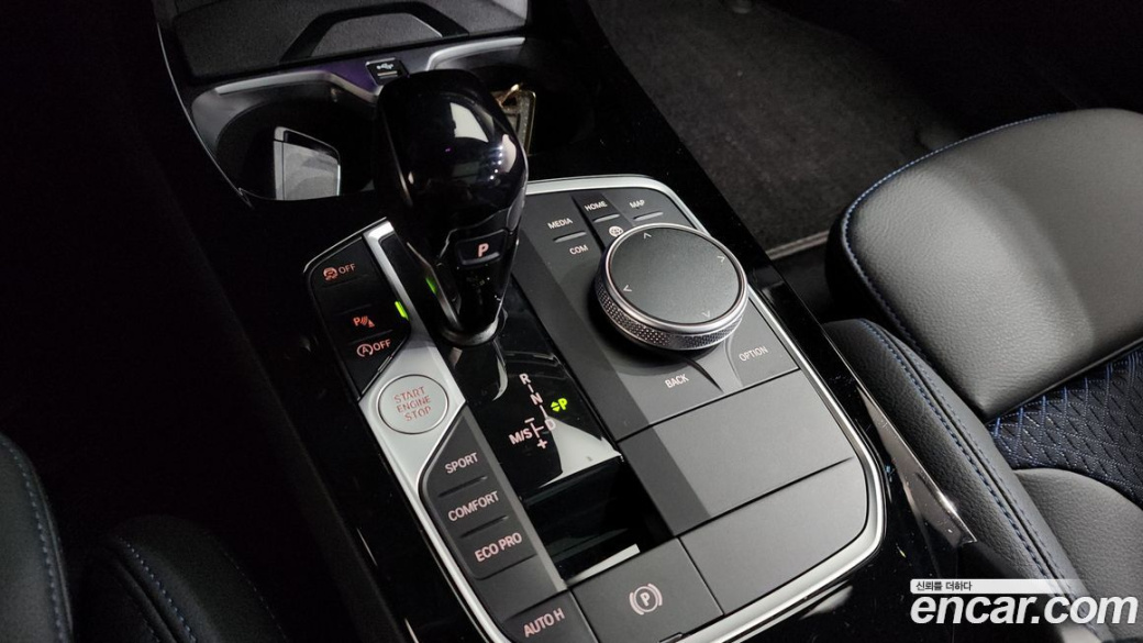 BMW 1-Series 120i M Sports, 2023