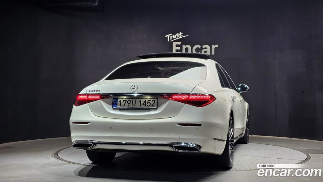 Mercedes-Benz S-Class S350 d, 2022