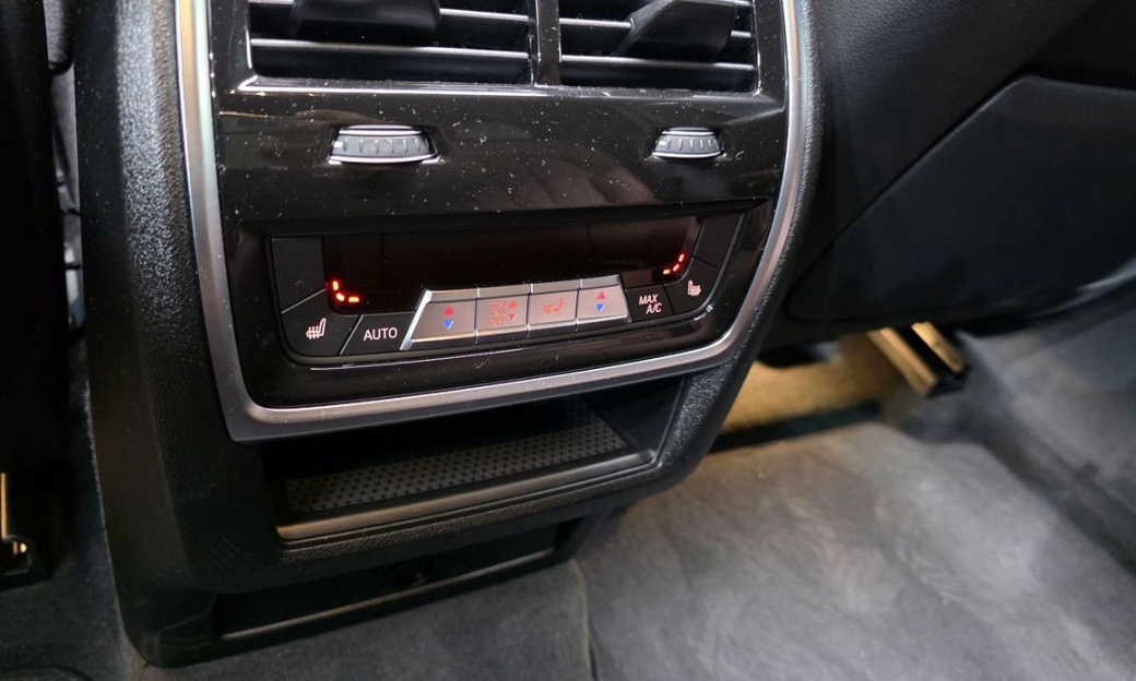 BMW X6 xDrive40i M Sport, 2025