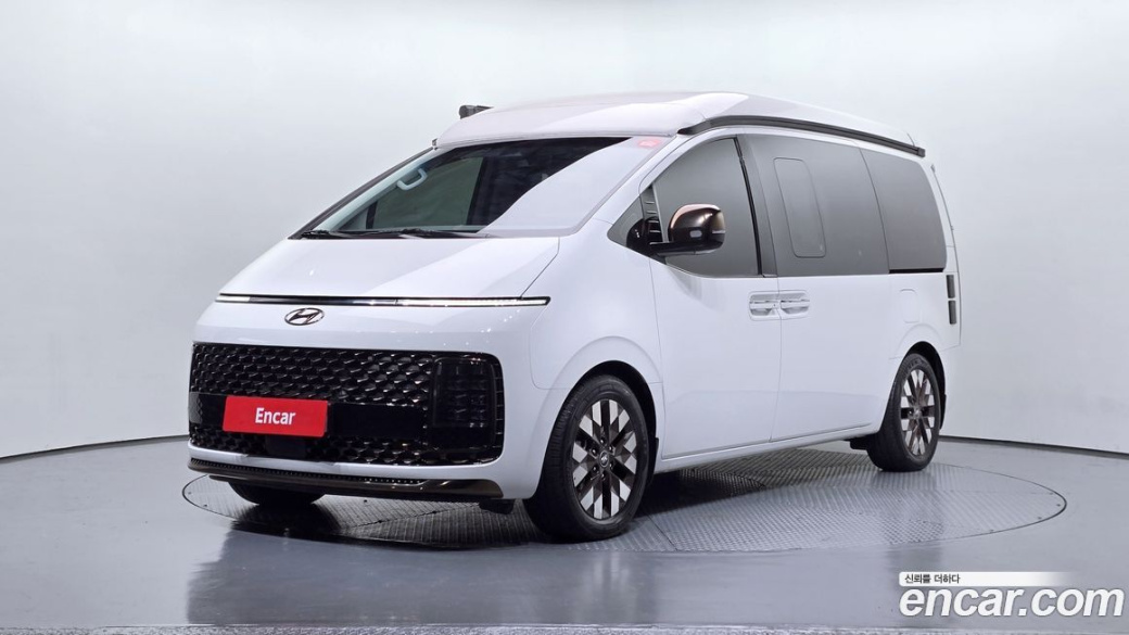 Hyundai Staria 2WD Camping Car, 2024