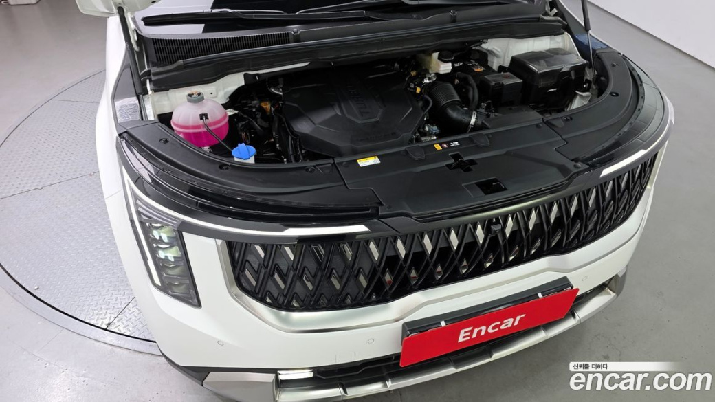 Kia Carnival 7-Seater Noblesse, 2025