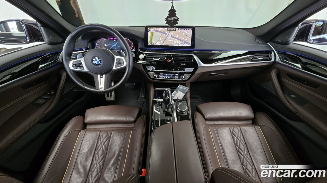 BMW 5-Series 530i M Sport Package, 2023
