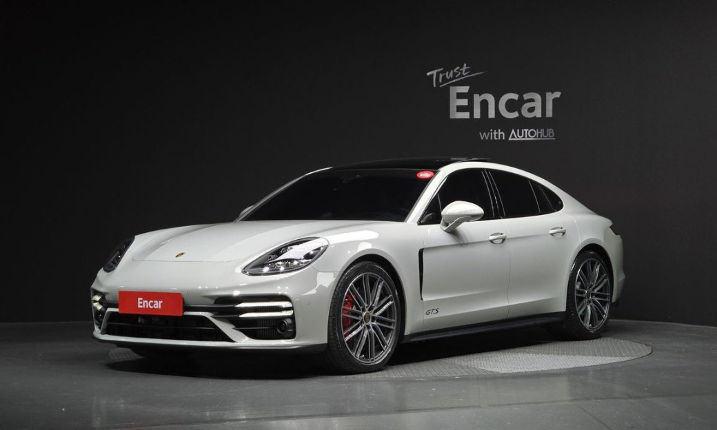 Porsche Panamera 4.0 GTS, 2024