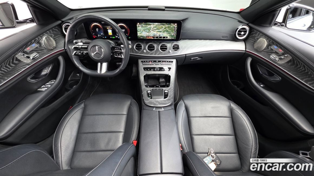 Mercedes-Benz E-Class E350 4MATIC AMG Line, 2022
