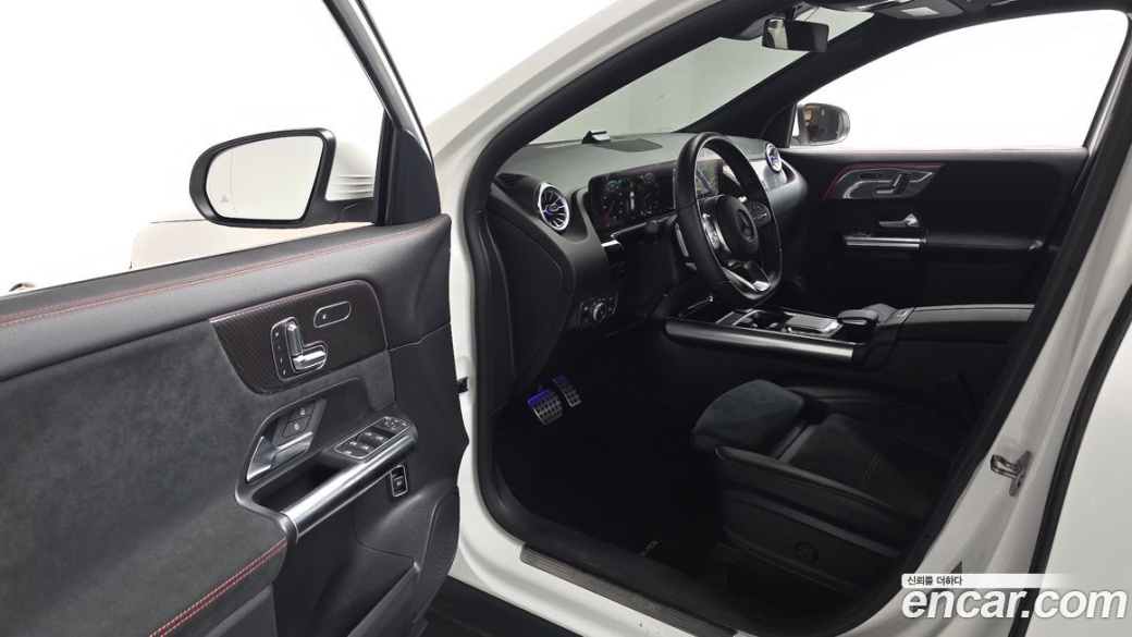 Mercedes-Benz GLA-Class GLA250 4MATIC, 2023