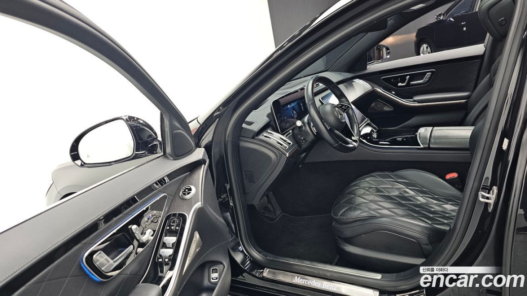 Mercedes-Benz S-Class S450L 4MATIC, 2023