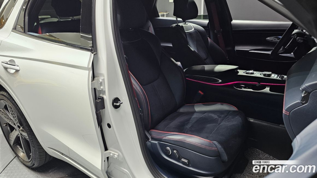 Genesis GV70 2.5T Gasoline AWD, 2022