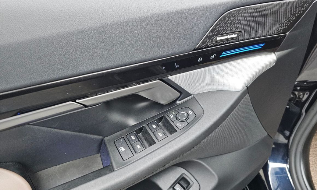 BMW 5-Series 520i M Sport, 2024