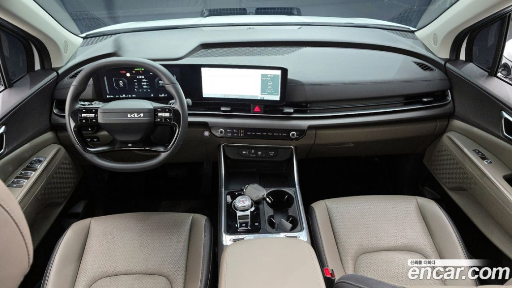 Kia Carnival 7-Seater Noblesse, 2025
