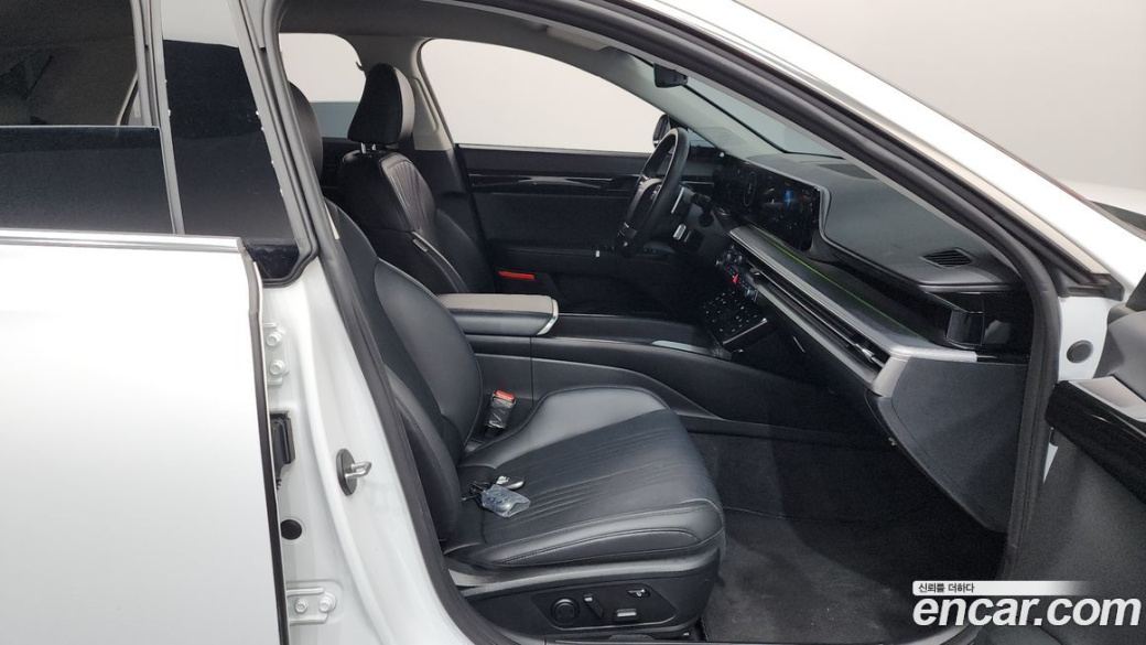 Hyundai Grandeur 2,5 Gasoline 2WD, 2023