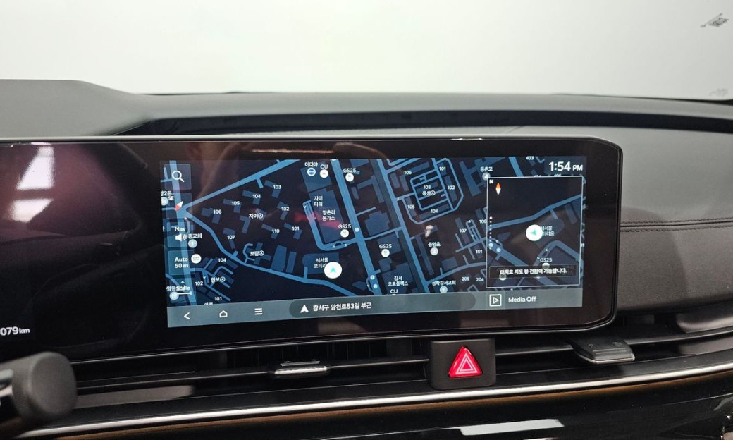 Kia Carnival 7-Seater Gravity, 2025