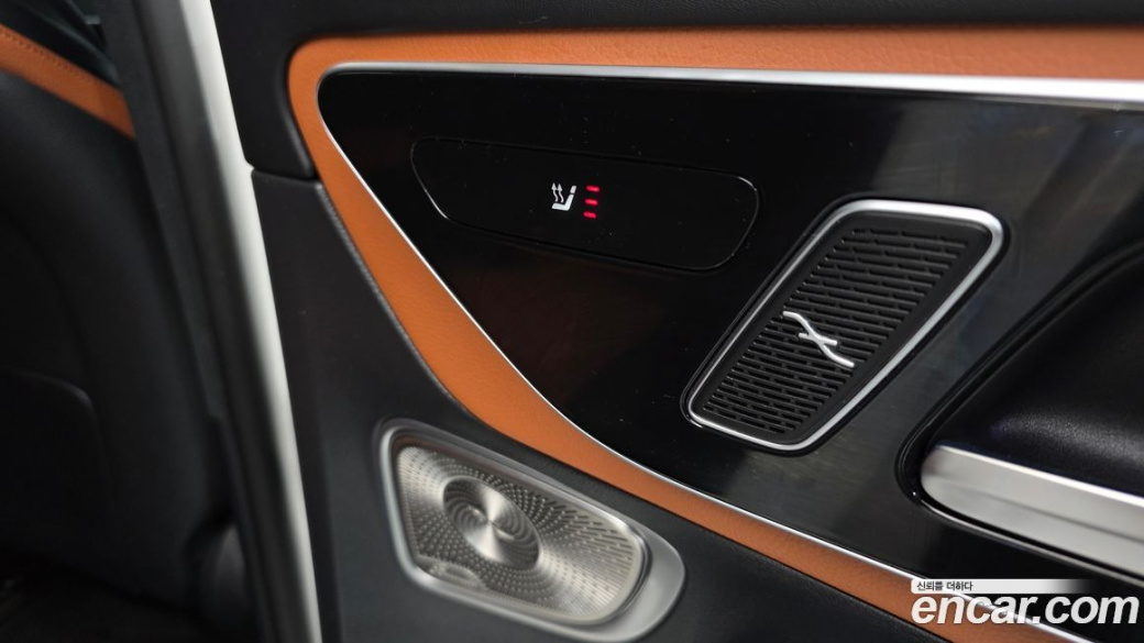 Mercedes-Benz GLC-Class GLC300 4MATIC AMG Line, 2024