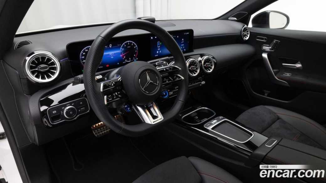 Mercedes-Benz A-Class AMG A45 4MAITC+ Hatchback, 2025