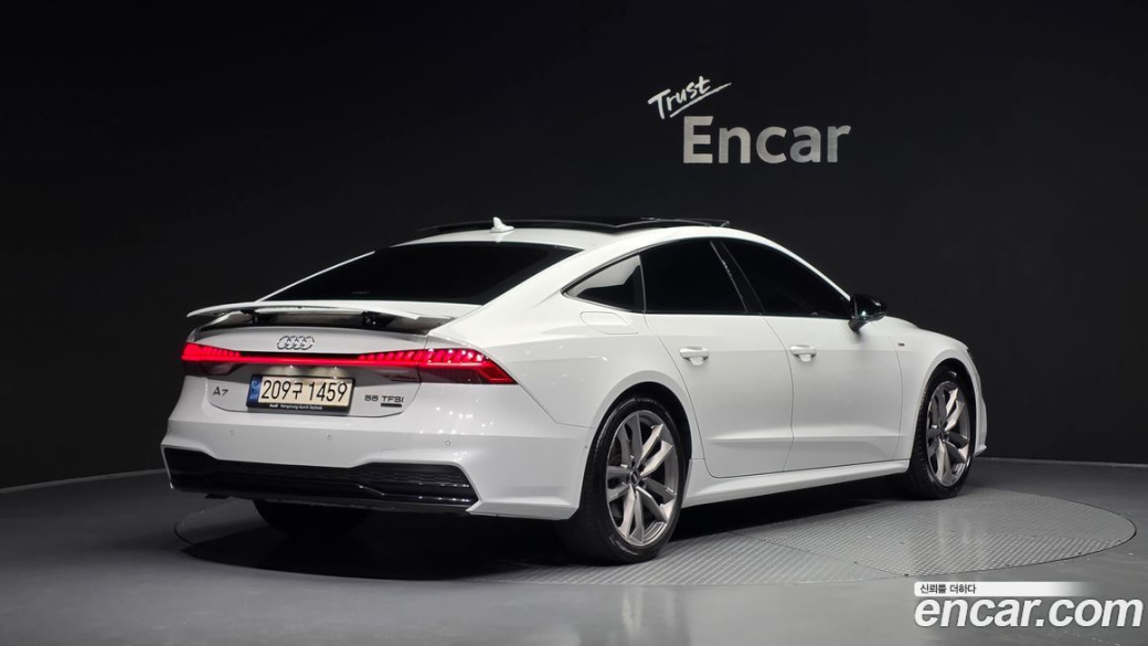 Audi A7 55 TFSI Quattro Premium, 2022