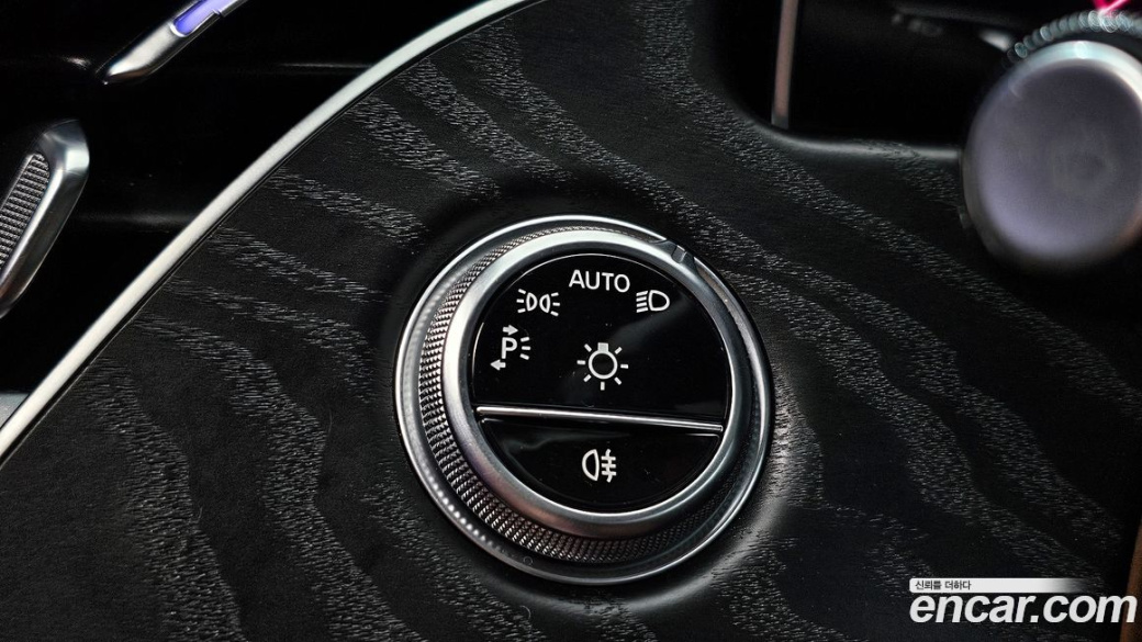 Mercedes-Benz E-Class E220d 4MATIC Exclusive, 2024