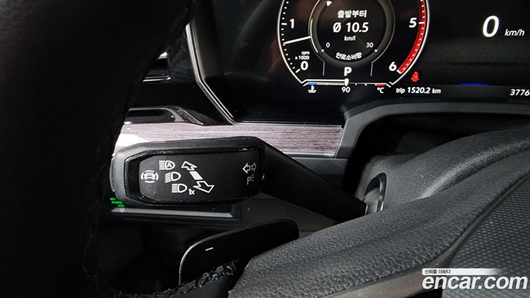 Volkswagen Touareg 3.0 TDI Premium, 2023