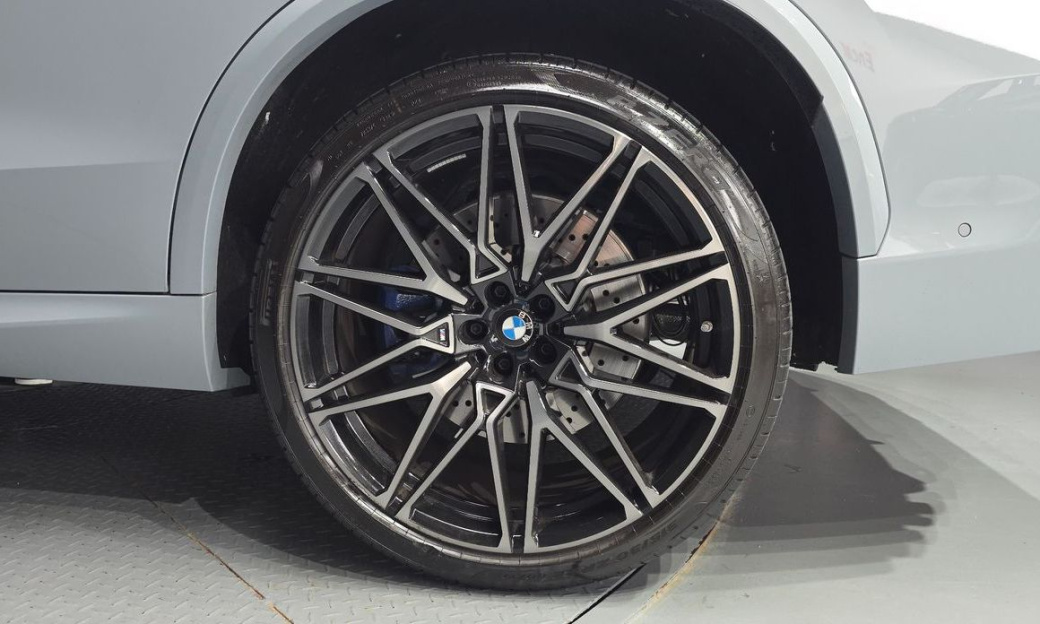 BMW X5M 4.4 Competition, 2026