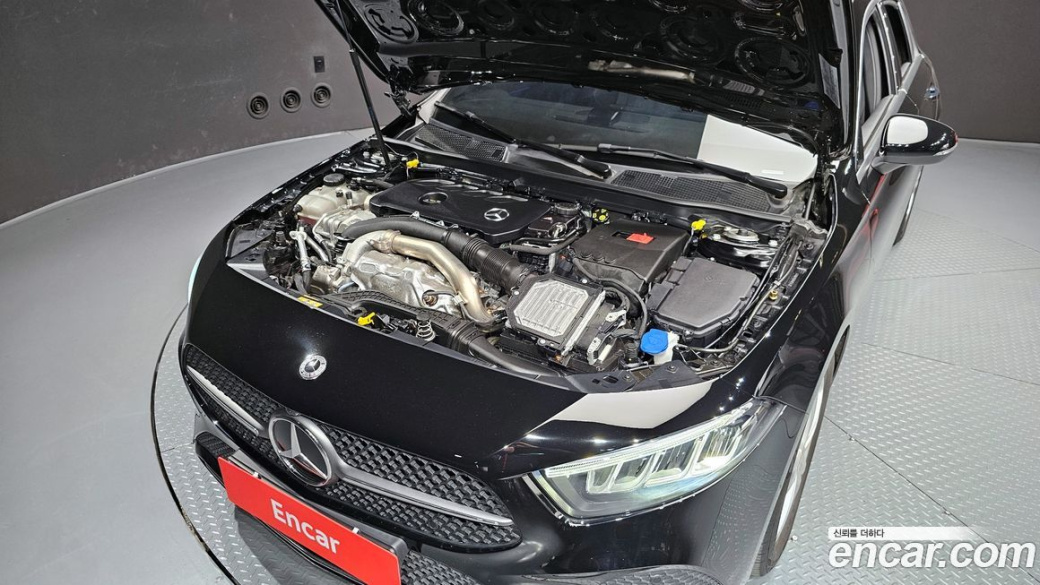 Mercedes-Benz A-Class A220 Hatchback, 2024