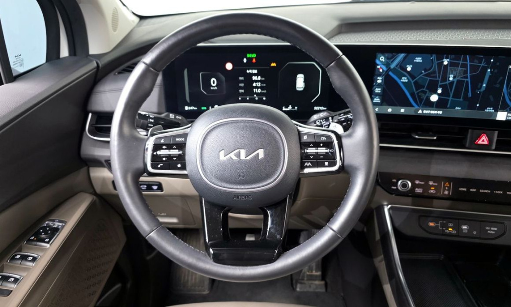 Kia Carnival 9-Seater Noblesse, 2024