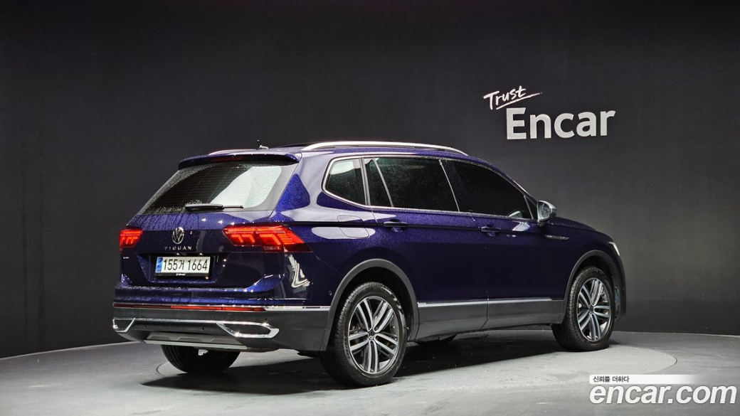 Volkswagen Tiguan 2.0 TSI Prestige, 2023