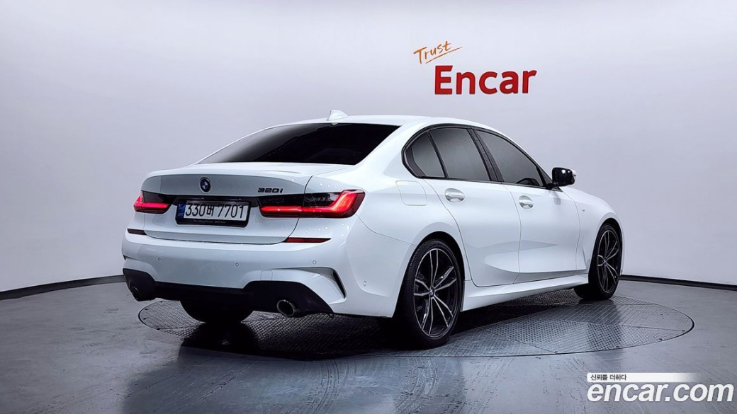 BMW 3-Series 320i M Sport, 2022