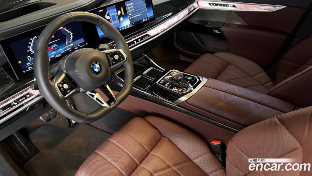BMW 7-Series 740i xDrive M Sport, 2025