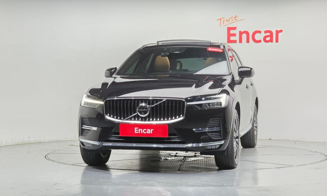Volvo XC60 B5 Inscription, 2022