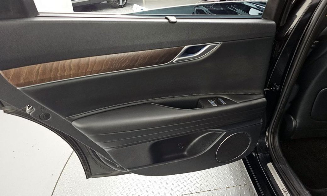 Genesis G80 Gasoline 2.5 Turbo AWD, 2022