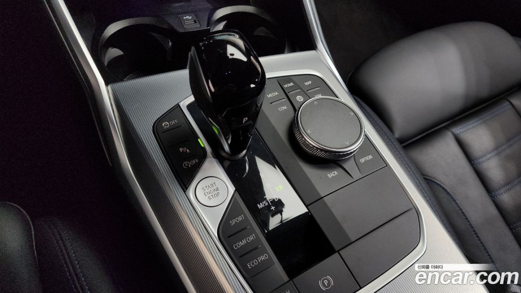BMW 3-Series 320d Touring M Sport, 2022