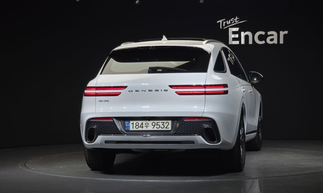 Genesis GV70 2.5T Gasoline 2WD, 2021