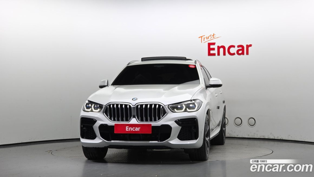 BMW X6 xDrive40i M Sport, 2023