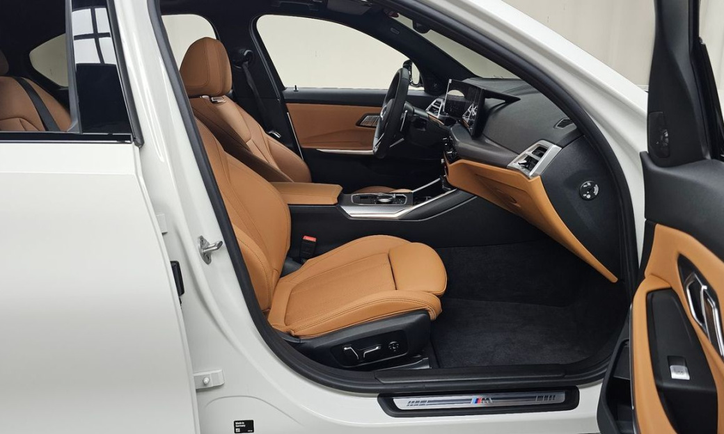 BMW 3-Series 320i M Sport, 2026