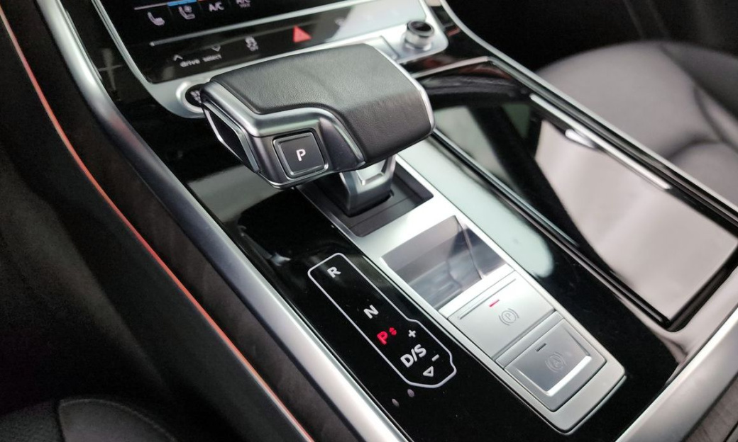 Audi Q7 45 TDI Quattro, 2023