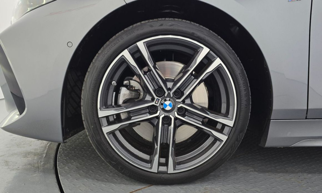 BMW 1-Series 120i M Sports, 2024