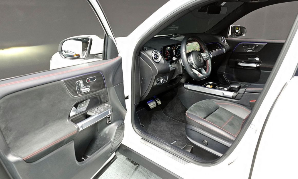 Mercedes-Benz GLB-Class GLB250 4MATIC, 2023