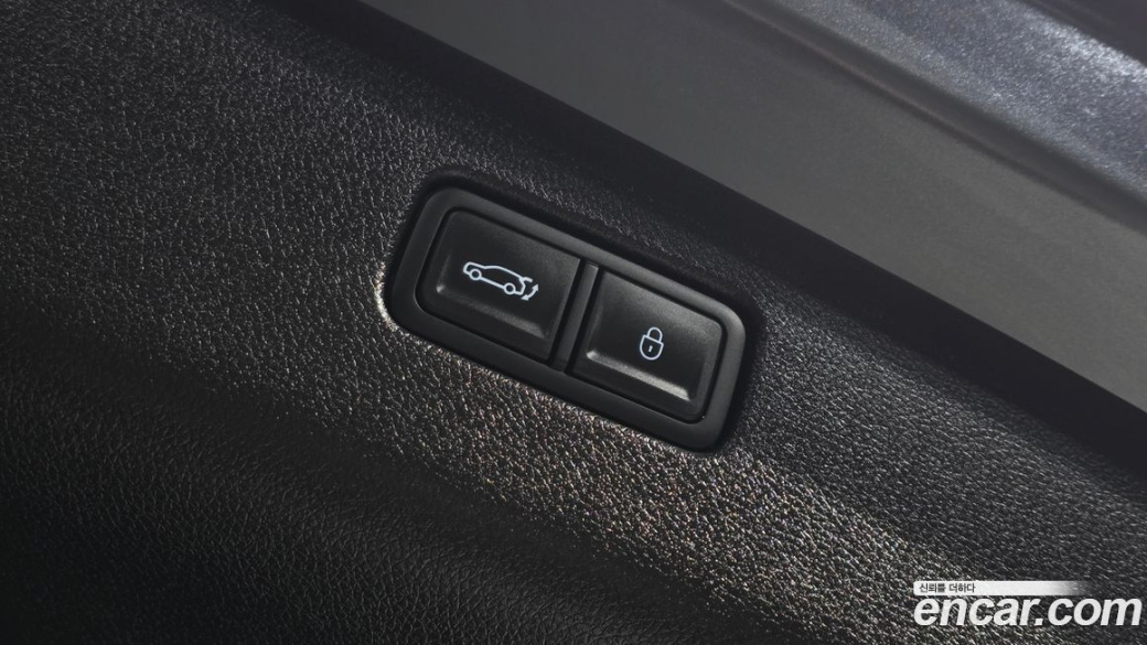 Genesis GV70 2.5T Gasoline 2WD, 2025