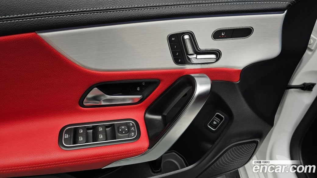 Mercedes-Benz CLA-Class CLA250 4MATIC, 2023