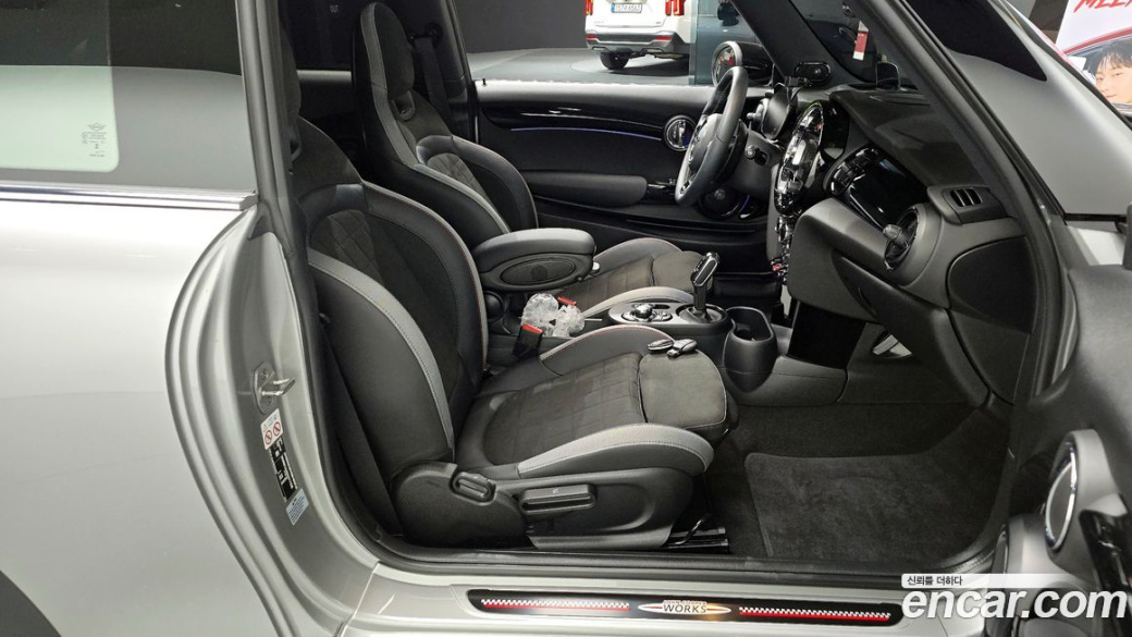 Mini Cooper JCW, 2024