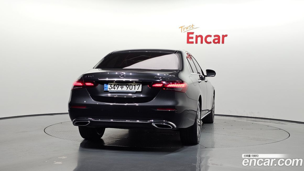 Mercedes-Benz E-Class E350 4MATIC Exclusive, 2023
