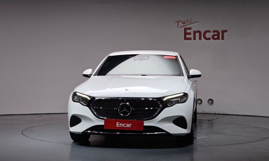 Mercedes-Benz E-Class E200 Avantgarde Limited, 2025