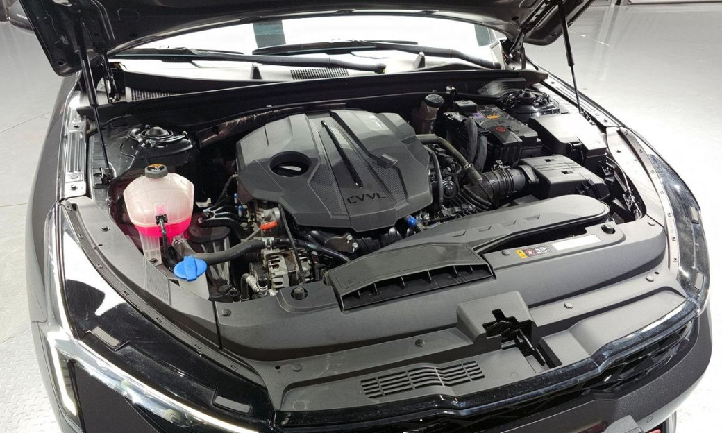 Kia K5 2.0, 2024