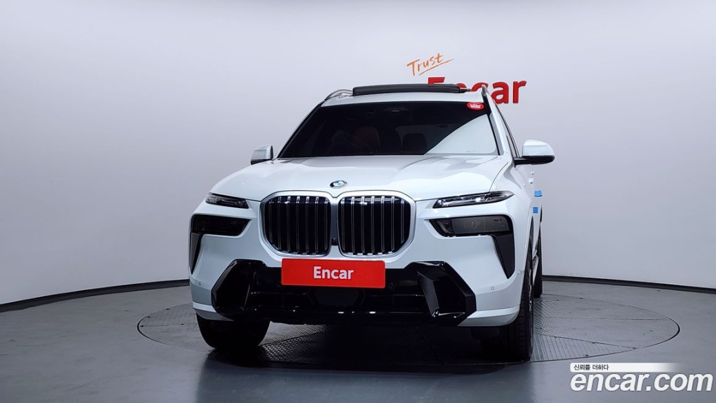 BMW X7 xDrive 40d M Sport 6STR, 2025