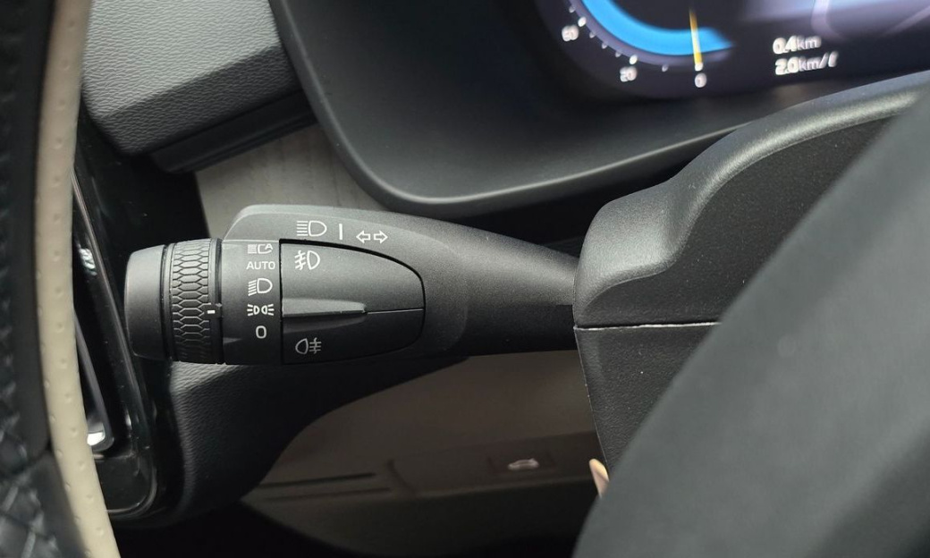 Volvo XC40 B4 Ultra Bright, 2025