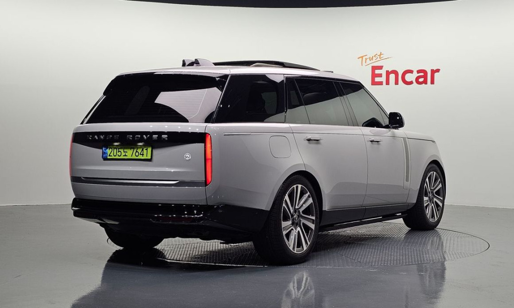 Land Rover Range Rover P615 SV LWB, 2025