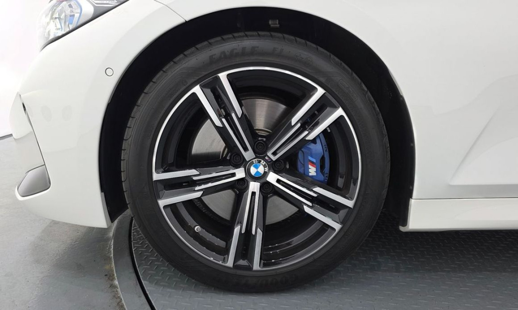 BMW 3-Series 320d M Sport, 2024