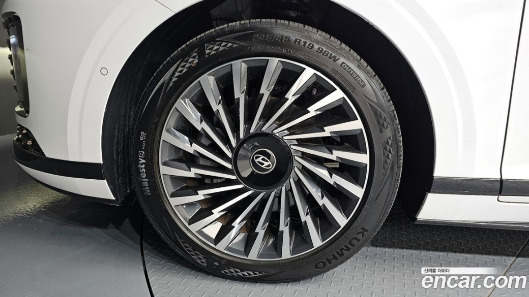Hyundai Grandeur 2,5 Gasoline 2WD, 2024