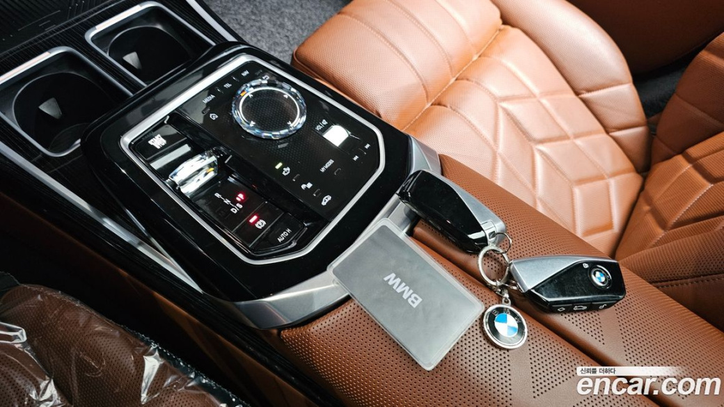 BMW 7-Series 740i xDrive M Sport, 2025