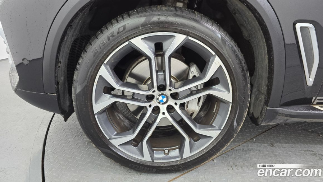 BMW X5 xDrive 30d xLine, 2022
